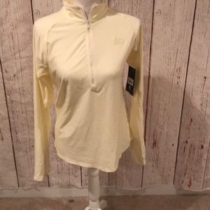 New balance pullover